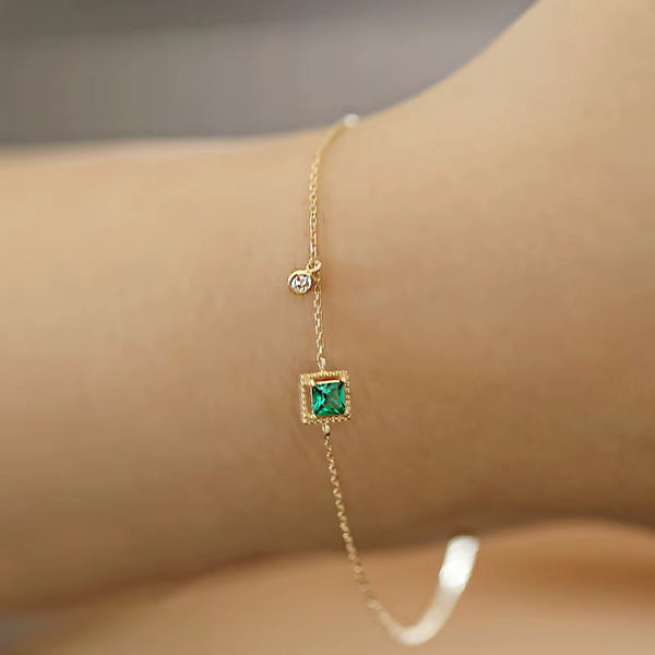 Blue Springs	Emerald Green Bracelet