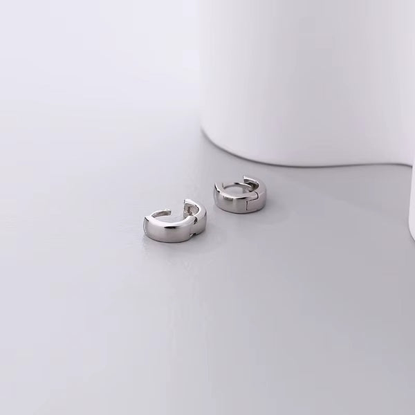 Alpharetta 10mm Silver Hoops