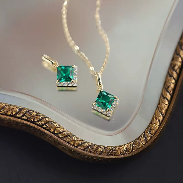 Brentwood Emerald Green Pendant Necklace